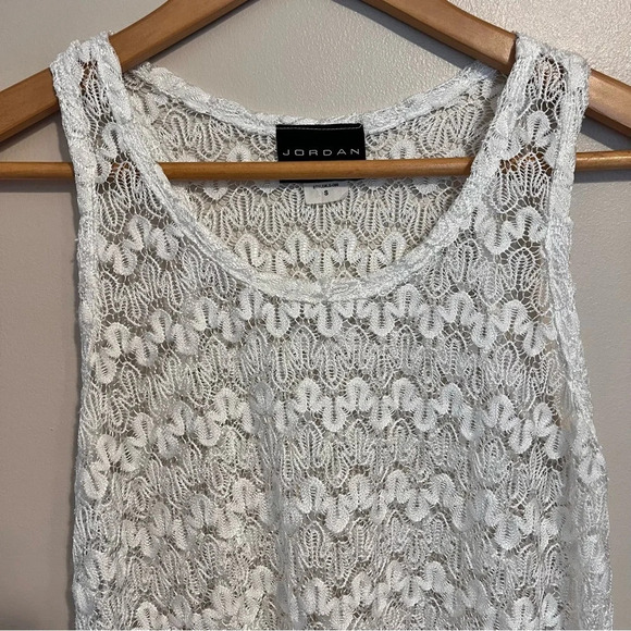 Lace beach cover  up - Picture 1 of 3